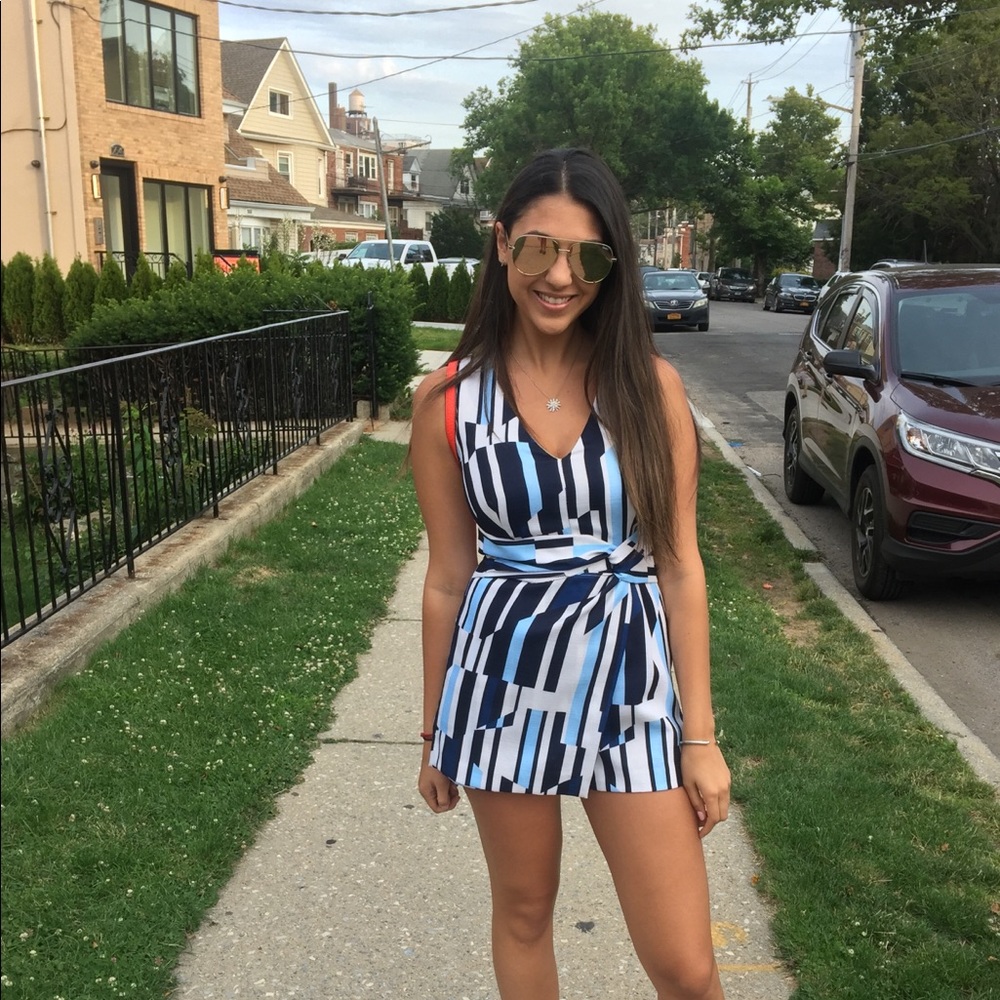 Romper.